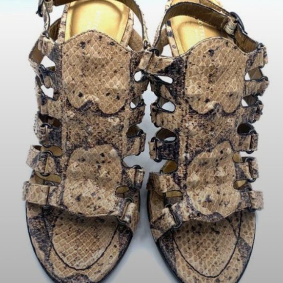 Authentic Bottega Veneta Python Snakeskin Cage Shoes. Elastic - Picture 2 of 10